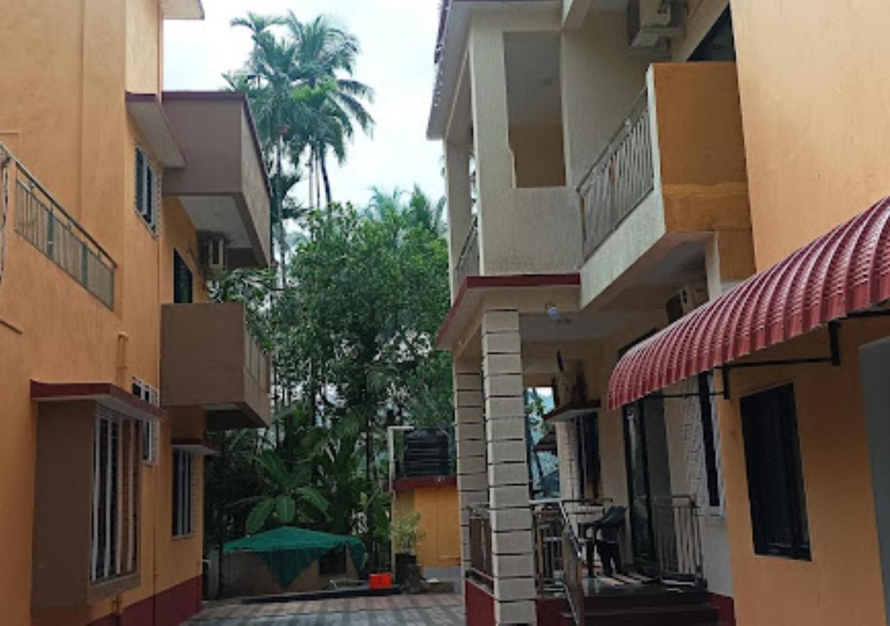 Bapat Niwas Home Stay Ganpatipule Exterior photo